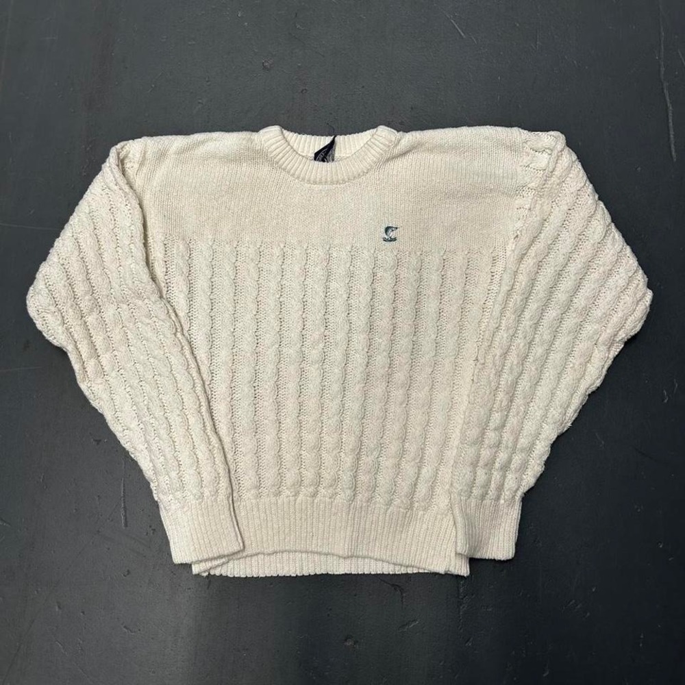 Vintage white preppy cable knit sweater